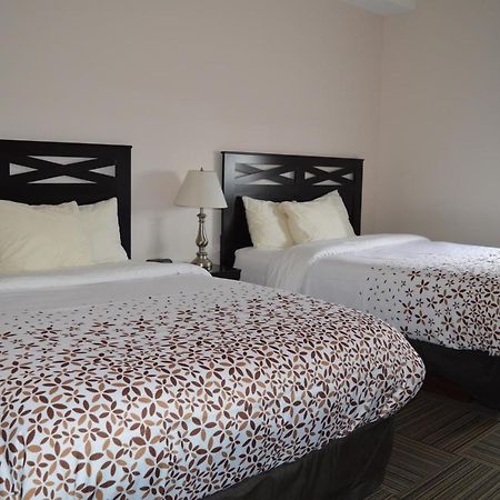 Auberge Macdonald Guest Inn Iroquois Falls Esterno foto
