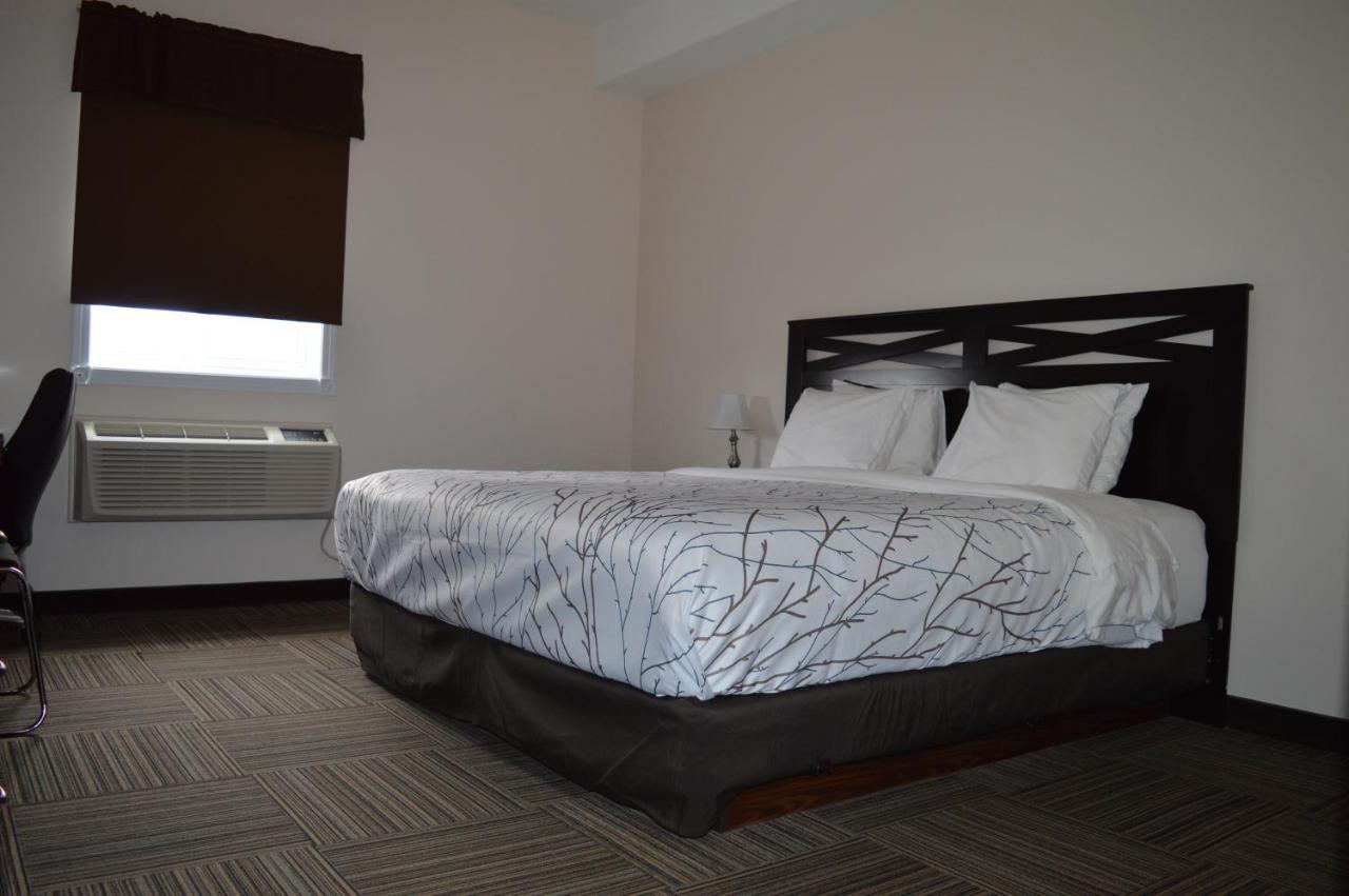 Auberge Macdonald Guest Inn Iroquois Falls Esterno foto