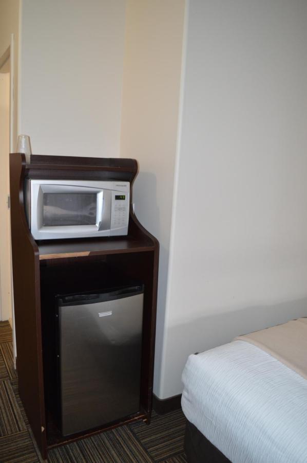 Auberge Macdonald Guest Inn Iroquois Falls Esterno foto